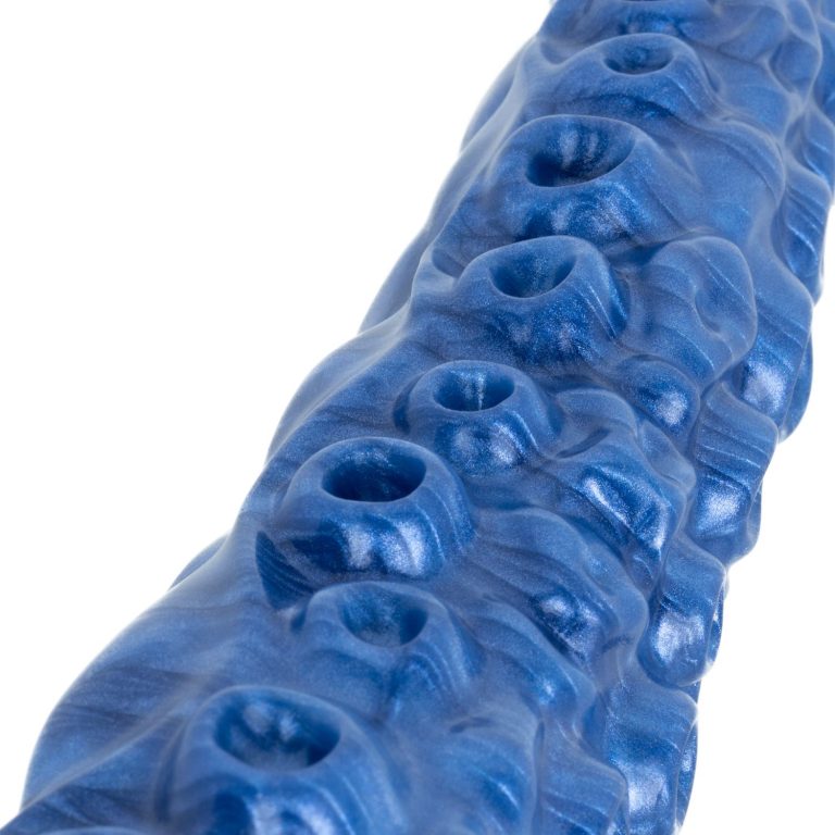 1763739344.121260-blue_6