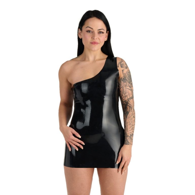black_one_shoulder_dress_1