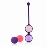 play hard with these beautiful pussy playballs of RIANNE S. The 4 different weights will create the perfect exercise to strengthen the pelvic muscle